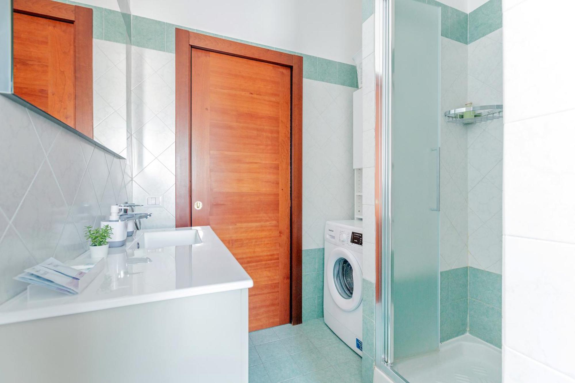Stylish & Cozy - 5 Star Location- Balcony - City View 로마 외부 사진